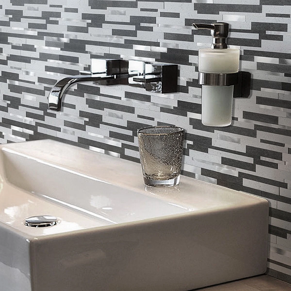 Bond Tile Easy Luxe Metalway Gray 11.81 In. X 11.81 In. SPC Peel And Stick Tile (0.96 Sq. Ft. / Sheet) - Image 4